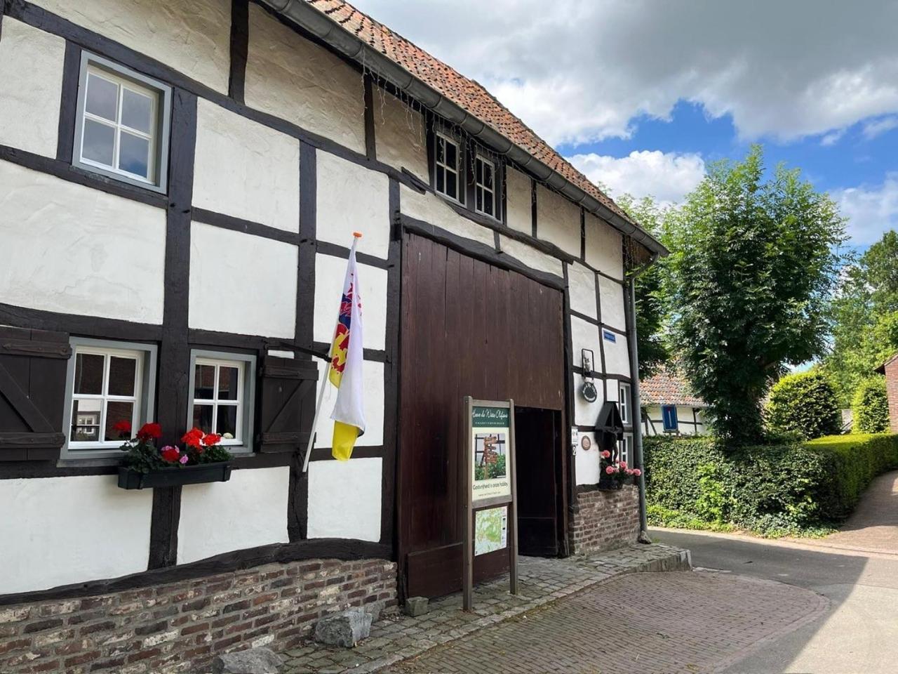 Vakantiewoningen 'Hoeve De Witte Olifant' Noorbeek Luaran gambar
